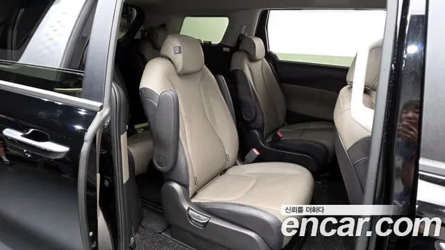2025 Kia The New Carnival 4th Gen 9-Seater Prestige Sold VIN KNANB81BBSS520692 – undercarriage 2025 Kia The New Carnival 4th Gen 9-Seater Prestige Sold VIN KNANB81BBSS520692 – undercarriage