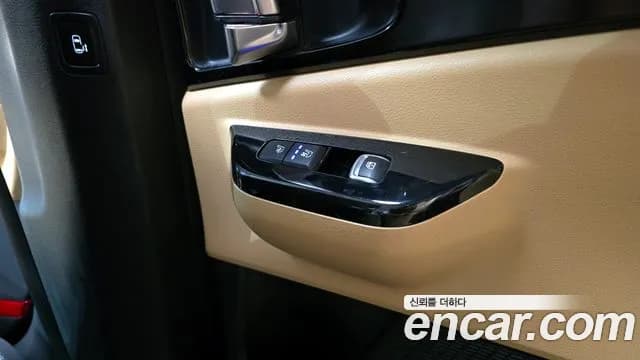 2021 Kia Carnival 4Generation Gasoline 9-Seater Noblesse Sold VIN KNANC813BMS034723 – front exterior 2021 Kia Carnival 4Generation Gasoline 9-Seater Noblesse Sold VIN KNANC813BMS034723 – front exterior