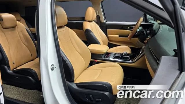 2021 Kia Carnival 4Generation Gasoline 9-Seater Noblesse Sold VIN KNANC813BMS034723 – rear exterior 2021 Kia Carnival 4Generation Gasoline 9-Seater Noblesse Sold VIN KNANC813BMS034723 – rear exterior
