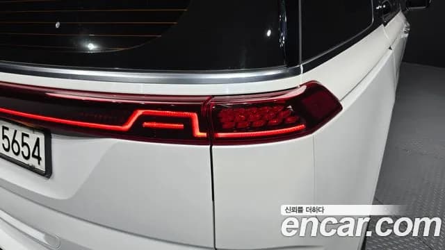 2021 Kia Carnival 4Generation Gasoline 9-Seater Noblesse Sold VIN KNANC813BMS034723 – trunk area 2021 Kia Carnival 4Generation Gasoline 9-Seater Noblesse Sold VIN KNANC813BMS034723 – trunk area