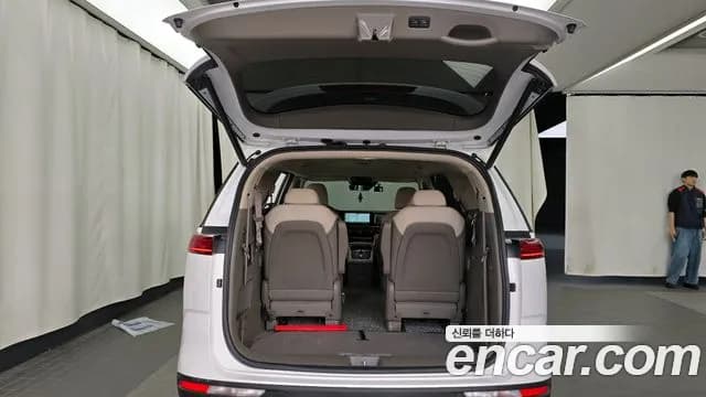 2023 Kia Carnival 4Generation Gasoline 9-Seater Noblesse Sold VIN KNANC813BPS267233 – exterior detail 2023 Kia Carnival 4Generation Gasoline 9-Seater Noblesse Sold VIN KNANC813BPS267233 – exterior detail