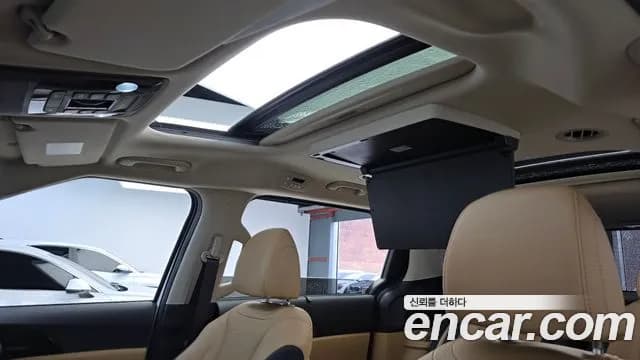 2023 Kia Carnival 4th Gen Gasoline 7-Seater Noblesse Sold VIN KNANC813BPS302433 – exterior detail 2023 Kia Carnival 4th Gen Gasoline 7-Seater Noblesse Sold VIN KNANC813BPS302433 – exterior detail