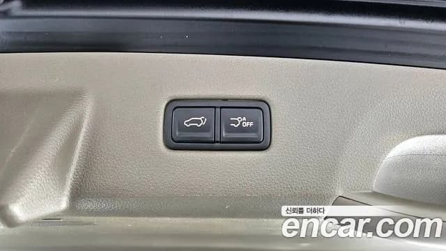 2023 Kia Carnival 4th Gen Gasoline 9-Seater Noblesse Sold VIN KNANC813BPS319441 – interior seats 2023 Kia Carnival 4th Gen Gasoline 9-Seater Noblesse Sold VIN KNANC813BPS319441 – interior seats