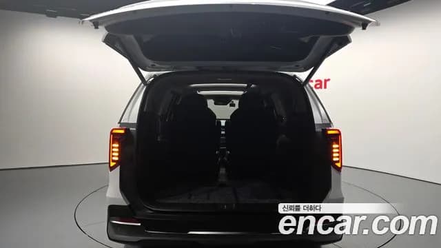 2024 Kia The New Carnival 4th Gen Gasoline 7-Seater Noblesse Sold VIN KNANC813BRS425986 – interior seats 2024 Kia The New Carnival 4th Gen Gasoline 7-Seater Noblesse Sold VIN KNANC813BRS425986 – interior seats