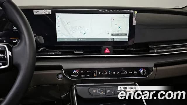 2025 Kia The New Carnival 4th Gen Gasoline 9-Seater Noblesse Sold VIN KNANC813BSS470141 – exterior detail 2025 Kia The New Carnival 4th Gen Gasoline 9-Seater Noblesse Sold VIN KNANC813BSS470141 – exterior detail