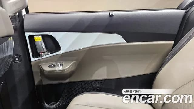 2025 Kia The New Carnival 4th Gen Gasoline 9-Seater Noblesse Sold VIN KNANC813BSS470141 – photo 30 2025 Kia The New Carnival 4th Gen Gasoline 9-Seater Noblesse Sold VIN KNANC813BSS470141 – photo 30