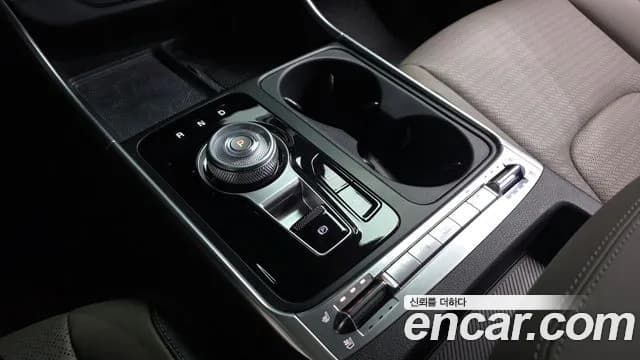 2025 Kia The New Carnival 4th Gen Gasoline 9-Seater Noblesse Sold VIN KNANC813BSS485395 – trunk area 2025 Kia The New Carnival 4th Gen Gasoline 9-Seater Noblesse Sold VIN KNANC813BSS485395 – trunk area