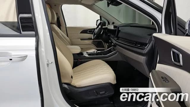2025 Kia The New Carnival 4th Gen Gasoline 9-Seater Hi Limousine (7-seater Limousine(Special vehicle) Sold VIN KNANC813BSS490541 – interior seats 2025 Kia The New Carnival 4th Gen Gasoline 9-Seater Hi Limousine (7-seater Limousine(Special vehicle) Sold VIN KNANC813BSS490541 – interior seats
