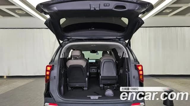 2025 Kia The New Carnival 4th Gen Gasoline 9-Seater Noblesse Sold VIN KNANC813BSS509477 – photo 14 2025 Kia The New Carnival 4th Gen Gasoline 9-Seater Noblesse Sold VIN KNANC813BSS509477 – photo 14