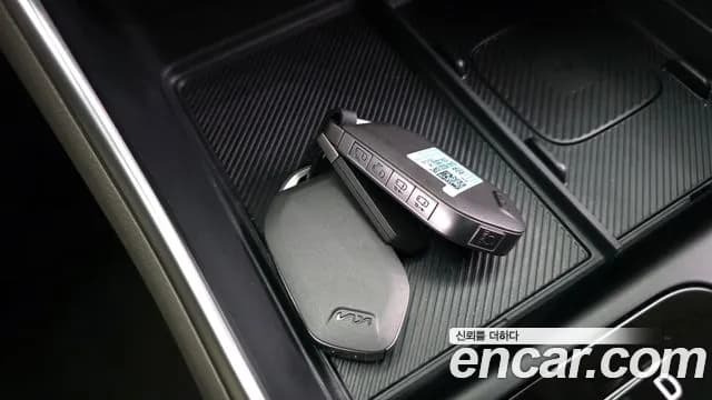 2025 Kia The New Carnival 4th Gen Gasoline 7-Seater Noblesse Sold VIN KNANC813BSS578497 – rear exterior 2025 Kia The New Carnival 4th Gen Gasoline 7-Seater Noblesse Sold VIN KNANC813BSS578497 – rear exterior