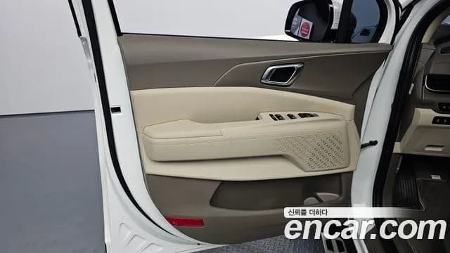 2026 Kia The New Carnival 4th Gen Gasoline 9-Seater Noblesse Sold VIN KNANC813BTS594360 – photo 12 2026 Kia The New Carnival 4th Gen Gasoline 9-Seater Noblesse Sold VIN KNANC813BTS594360 – photo 12