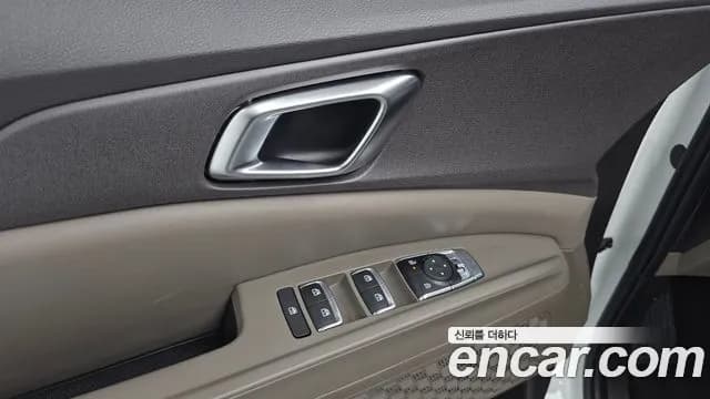 2026 Kia The New Carnival 4th Gen Gasoline 9-Seater Noblesse Sold VIN KNANC813BTS606851 – photo 14 2026 Kia The New Carnival 4th Gen Gasoline 9-Seater Noblesse Sold VIN KNANC813BTS606851 – photo 14