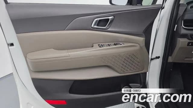 2026 Kia The New Carnival 4th Gen Gasoline 9-Seater Noblesse Sold VIN KNANC813BTS606851 – photo 16 2026 Kia The New Carnival 4th Gen Gasoline 9-Seater Noblesse Sold VIN KNANC813BTS606851 – photo 16