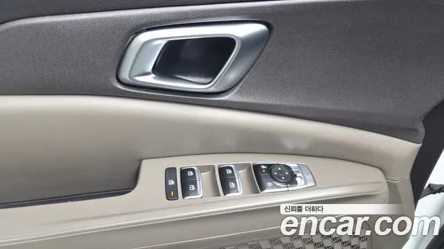 2024 Kia The New Carnival 4th Gen HEV 9seater Nobless Sold VIN KNANC81ABRS003943 – photo 11 2024 Kia The New Carnival 4th Gen HEV 9seater Nobless Sold VIN KNANC81ABRS003943 – photo 11