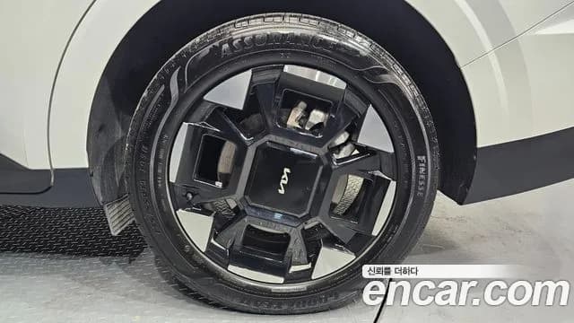 2024 Kia The New Carnival 4th Gen HEV 9seater Nobless Sold VIN KNANC81ABRS013933 – engine bay 2024 Kia The New Carnival 4th Gen HEV 9seater Nobless Sold VIN KNANC81ABRS013933 – engine bay