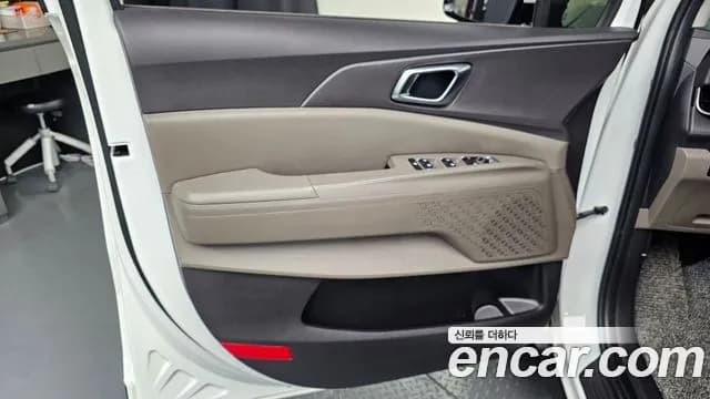 2024 Kia The New Carnival 4th Gen HEV 9seater Nobless Sold VIN KNANC81ABRS013933 – photo 22 2024 Kia The New Carnival 4th Gen HEV 9seater Nobless Sold VIN KNANC81ABRS013933 – photo 22