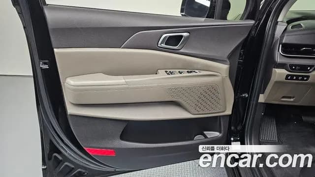 2025 Kia The New Carnival 4th Gen HEV 9seater Nobless Sold VIN KNANC81ABSS022355 – photo 30 2025 Kia The New Carnival 4th Gen HEV 9seater Nobless Sold VIN KNANC81ABSS022355 – photo 30