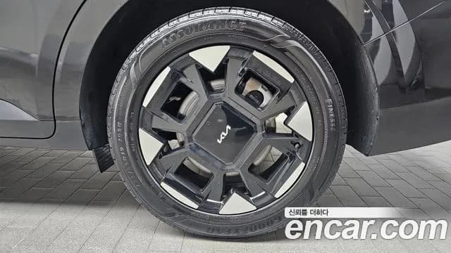 2025 Kia The New Carnival 4th Gen HEV 9seater Nobless Sold VIN KNANC81ABSS039082 – photo 12 2025 Kia The New Carnival 4th Gen HEV 9seater Nobless Sold VIN KNANC81ABSS039082 – photo 12