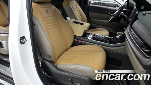 2025 Kia The New Carnival 4th Gen HEV 9-Seater Hi-Limousine (Special vehicle) Sold VIN KNANC81ABSS061089 – exterior detail 2025 Kia The New Carnival 4th Gen HEV 9-Seater Hi-Limousine (Special vehicle) Sold VIN KNANC81ABSS061089 – exterior detail