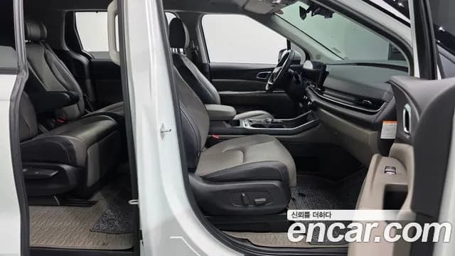 2025 Kia The New Carnival 4th Gen HEV 7seater Nobless Sold VIN KNANC81ABSS063616 – undercarriage 2025 Kia The New Carnival 4th Gen HEV 7seater Nobless Sold VIN KNANC81ABSS063616 – undercarriage