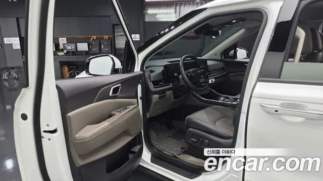 2025 Kia The New Carnival 4th Gen HEV 7seater Nobless Sold VIN KNANC81ABSS063616 – photo 13 2025 Kia The New Carnival 4th Gen HEV 7seater Nobless Sold VIN KNANC81ABSS063616 – photo 13