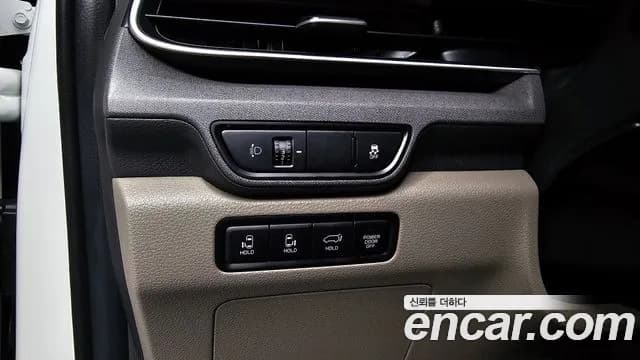 2025 Kia The New Carnival 4th Gen HEV 9seater Nobless Sold VIN KNANC81ABSS109207 – rear exterior 2025 Kia The New Carnival 4th Gen HEV 9seater Nobless Sold VIN KNANC81ABSS109207 – rear exterior