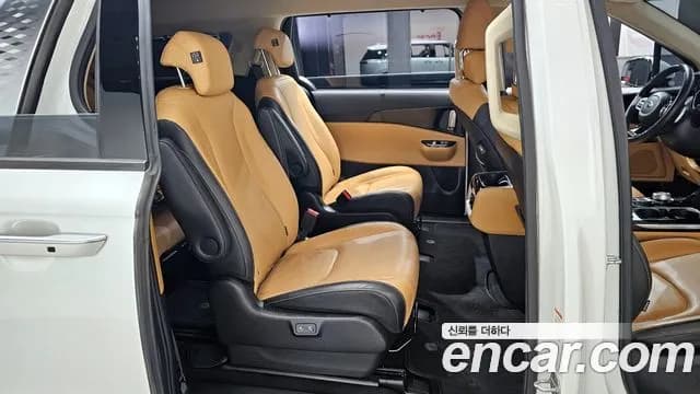 2021 Kia Carnival 4Generation 9-Seater Noblesse Sold VIN KNANC81BBMS004201 – trunk area 2021 Kia Carnival 4Generation 9-Seater Noblesse Sold VIN KNANC81BBMS004201 – trunk area