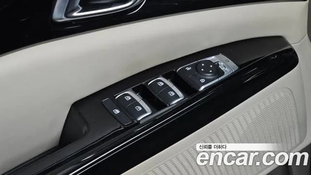 2021 Kia Carnival 4th Gen 9-Seater Noblesse Sold VIN KNANC81BBMS007353 – side profile 2021 Kia Carnival 4th Gen 9-Seater Noblesse Sold VIN KNANC81BBMS007353 – side profile