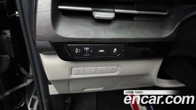 2021 Kia Carnival 4Generation 9-Seater Noblesse Sold VIN KNANC81BBMS019859 – interior seats 2021 Kia Carnival 4Generation 9-Seater Noblesse Sold VIN KNANC81BBMS019859 – interior seats