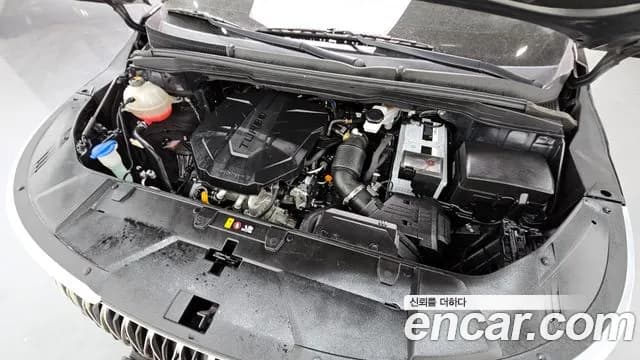 2021 Kia Carnival 4Generation 9-Seater Noblesse Sold VIN KNANC81BBMS024638 – front exterior 2021 Kia Carnival 4Generation 9-Seater Noblesse Sold VIN KNANC81BBMS024638 – front exterior