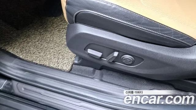 2021 Kia Carnival 4th Gen 7-Seater Noblesse Sold VIN KNANC81BBMS031946 – trunk area 2021 Kia Carnival 4th Gen 7-Seater Noblesse Sold VIN KNANC81BBMS031946 – trunk area