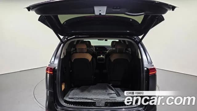2021 Kia Carnival 4th Gen 9-Seater Noblesse Sold VIN KNANC81BBMS040770 – trunk area 2021 Kia Carnival 4th Gen 9-Seater Noblesse Sold VIN KNANC81BBMS040770 – trunk area