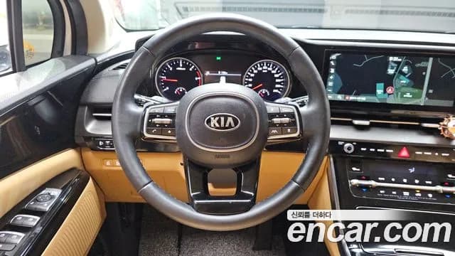 2021 Kia Carnival 4Generation 9-Seater Noblesse Sold VIN KNANC81BBMS054761 – front exterior 2021 Kia Carnival 4Generation 9-Seater Noblesse Sold VIN KNANC81BBMS054761 – front exterior