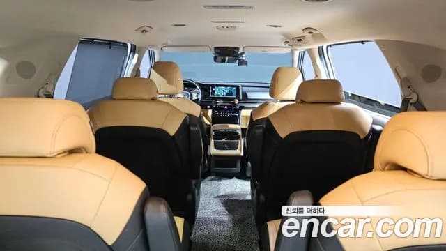 2021 Kia Carnival 4Generation 9-Seater Noblesse Sold VIN KNANC81BBMS054761 – rear exterior 2021 Kia Carnival 4Generation 9-Seater Noblesse Sold VIN KNANC81BBMS054761 – rear exterior