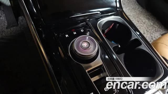 2021 Kia Carnival 4Generation 9-Seater Noblesse Sold VIN KNANC81BBMS054761 – interior seats 2021 Kia Carnival 4Generation 9-Seater Noblesse Sold VIN KNANC81BBMS054761 – interior seats