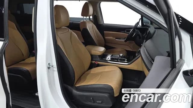 2021 Kia Carnival 4Generation 9-Seater Noblesse Sold VIN KNANC81BBMS057823 – rear exterior 2021 Kia Carnival 4Generation 9-Seater Noblesse Sold VIN KNANC81BBMS057823 – rear exterior