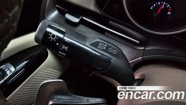 2021 Kia Carnival 4th Gen 7-Seater Noblesse Sold VIN KNANC81BBMS073967 – trunk area 2021 Kia Carnival 4th Gen 7-Seater Noblesse Sold VIN KNANC81BBMS073967 – trunk area