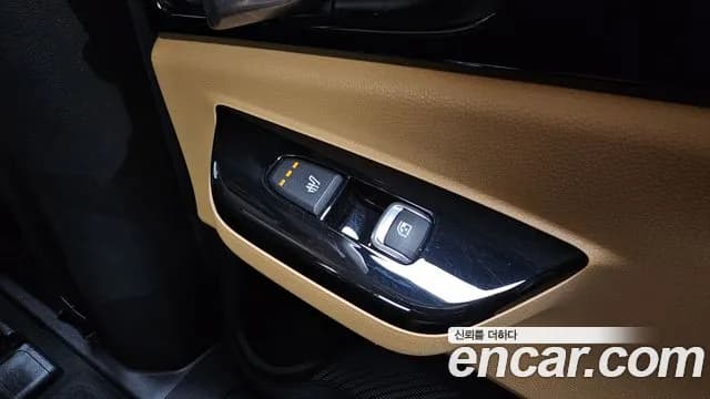 2021 Kia Carnival 4Generation 9-Seater Noblesse Sold VIN KNANC81BBMS077259 – undercarriage 2021 Kia Carnival 4Generation 9-Seater Noblesse Sold VIN KNANC81BBMS077259 – undercarriage