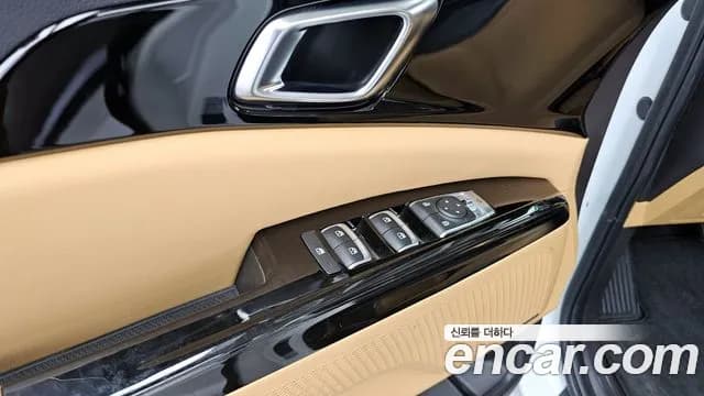 2021 Kia Carnival 4th Gen 9-Seater Noblesse Sold VIN KNANC81BBMS083998 – rear exterior 2021 Kia Carnival 4th Gen 9-Seater Noblesse Sold VIN KNANC81BBMS083998 – rear exterior