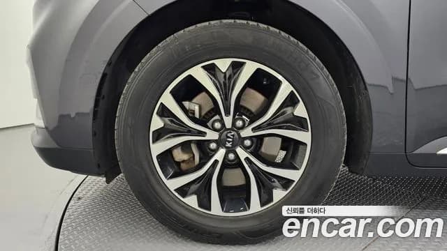 2021 Kia Carnival 4Generation 9-Seater Noblesse Sold VIN KNANC81BBMS089311 – rear exterior 2021 Kia Carnival 4Generation 9-Seater Noblesse Sold VIN KNANC81BBMS089311 – rear exterior