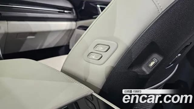 2021 Kia Carnival 4Generation 9-Seater Noblesse Sold VIN KNANC81BBMS089311 – trunk area 2021 Kia Carnival 4Generation 9-Seater Noblesse Sold VIN KNANC81BBMS089311 – trunk area