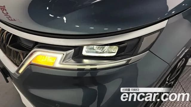 2021 Kia Carnival 4Generation 7-Seater Noblesse Sold VIN KNANC81BBMS107110 – trunk area 2021 Kia Carnival 4Generation 7-Seater Noblesse Sold VIN KNANC81BBMS107110 – trunk area
