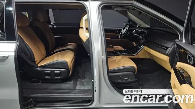 2021 Kia Carnival 4Generation 7-Seater Noblesse Sold VIN KNANC81BBMS115433 – interior seats 2021 Kia Carnival 4Generation 7-Seater Noblesse Sold VIN KNANC81BBMS115433 – interior seats