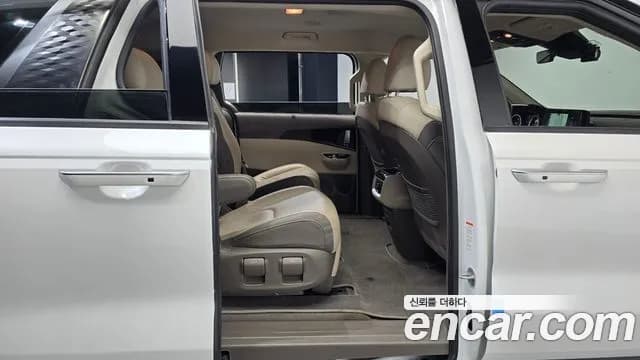 2022 Kia Carnival 4Generation 7-Seater Noblesse Sold VIN KNANC81BBNS147905 – photo 25 2022 Kia Carnival 4Generation 7-Seater Noblesse Sold VIN KNANC81BBNS147905 – photo 25