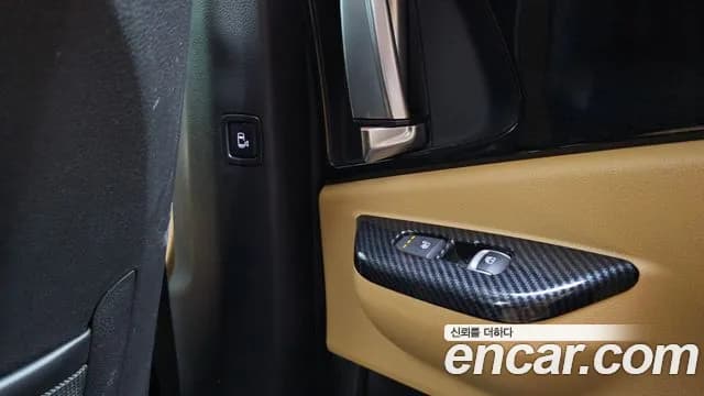 2022 Kia Carnival 4Generation 9-Seater Noblesse Sold VIN KNANC81BBNS164822 – interior seats 2022 Kia Carnival 4Generation 9-Seater Noblesse Sold VIN KNANC81BBNS164822 – interior seats