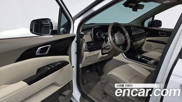 2022 Kia Carnival 4Generation 9-Seater Noblesse Sold VIN KNANC81BBNS165505 – trunk area 2022 Kia Carnival 4Generation 9-Seater Noblesse Sold VIN KNANC81BBNS165505 – trunk area