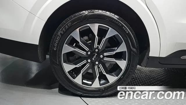 2022 Kia Carnival 4Generation 9-Seater Noblesse Sold VIN KNANC81BBNS172428 – interior seats 2022 Kia Carnival 4Generation 9-Seater Noblesse Sold VIN KNANC81BBNS172428 – interior seats