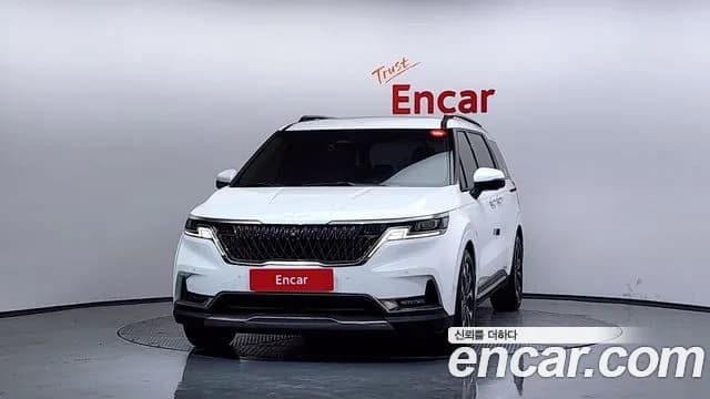 2022 Kia Carnival 4Generation 9-Seater Noblesse Sold VIN KNANC81BBNS172905 – interior seats 2022 Kia Carnival 4Generation 9-Seater Noblesse Sold VIN KNANC81BBNS172905 – interior seats