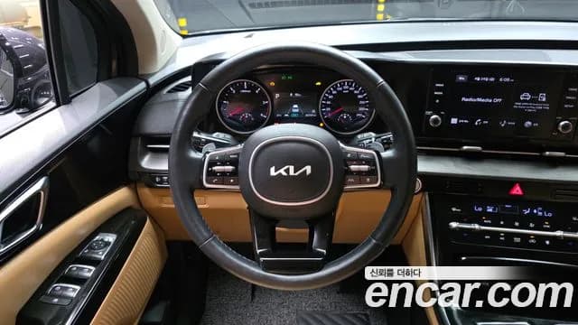 2022 Kia Carnival 4Generation 9-Seater Noblesse Sold VIN KNANC81BBNS182027 – exterior detail 2022 Kia Carnival 4Generation 9-Seater Noblesse Sold VIN KNANC81BBNS182027 – exterior detail