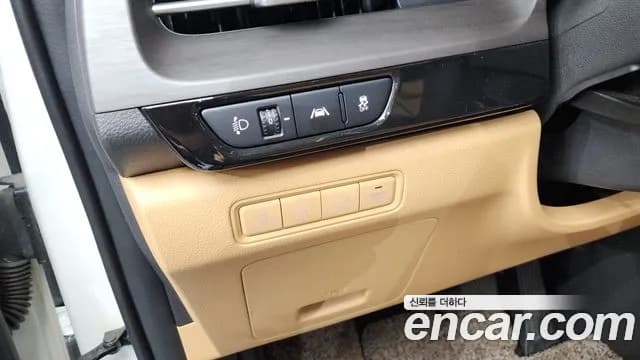 2022 Kia Carnival 4Generation 9-Seater Noblesse Sold VIN KNANC81BBNS190136 – rear exterior 2022 Kia Carnival 4Generation 9-Seater Noblesse Sold VIN KNANC81BBNS190136 – rear exterior